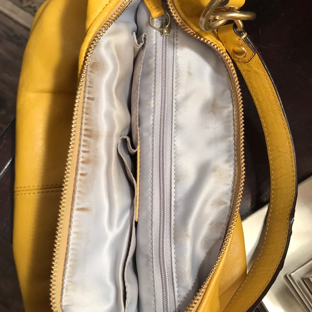 *Authentic!*CoachMustard Yellow Purse Gem